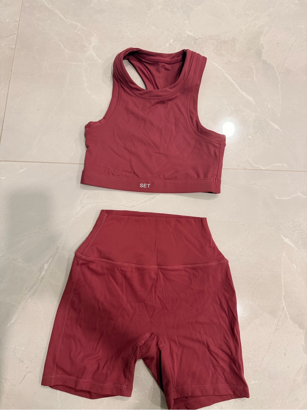 SET Active sport body Deep Rose Crop Tank & High-Waist Bike Shorts- like new